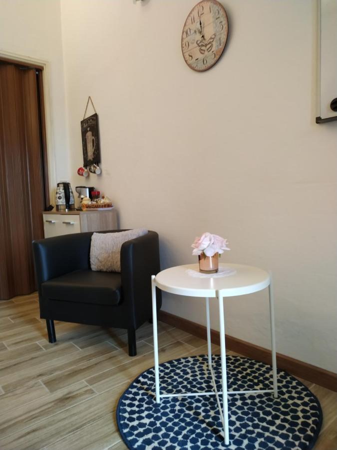 Appartamento Monte Grappa - Rho Fiera Bareggio Bagian luar foto